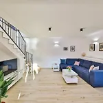Luxury 2 Etage With Private Heated Pool 아파트