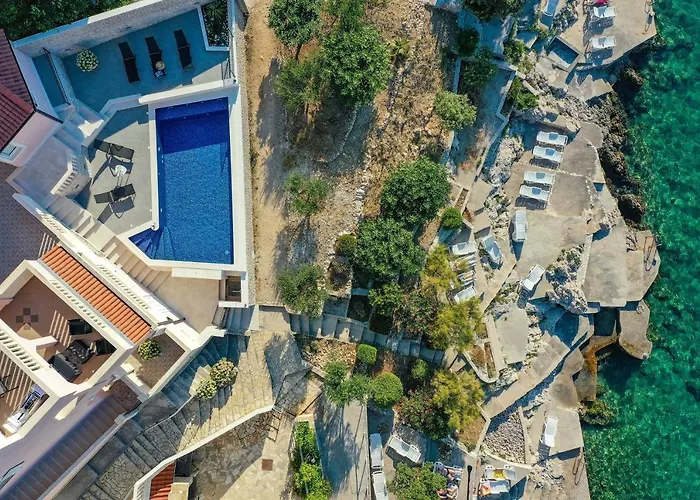 Luxury 2 Etage With Private Heated Pool *