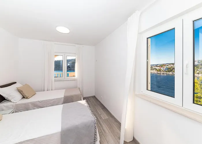 Luxury 2 Etage With Private Heated Pool * Rogoznica (Sibenik-Knin)